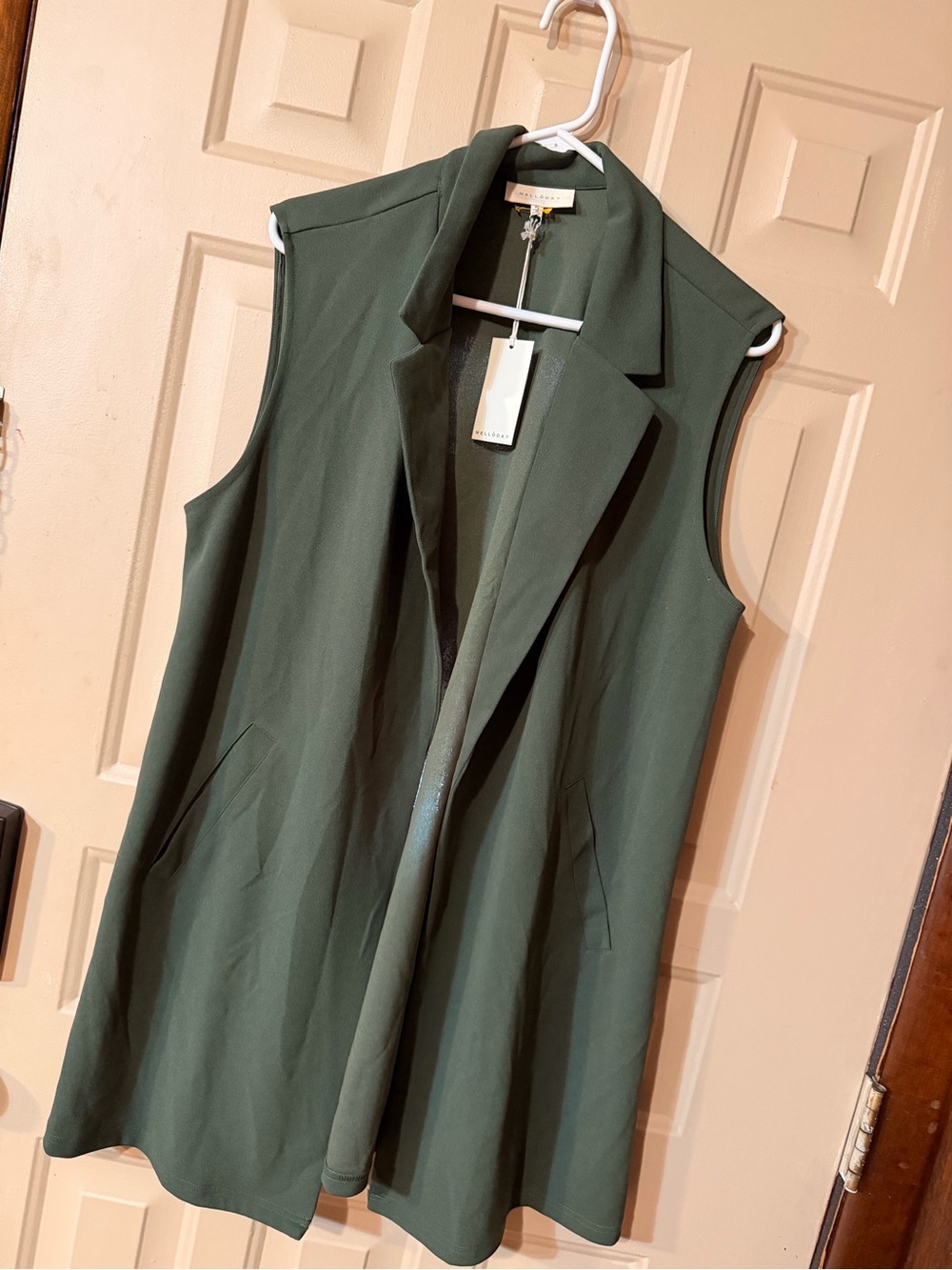 MELLODAY Olive Green Women's Top - Picture 3 of 3